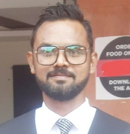 श्री नीलम संजीव एक्का